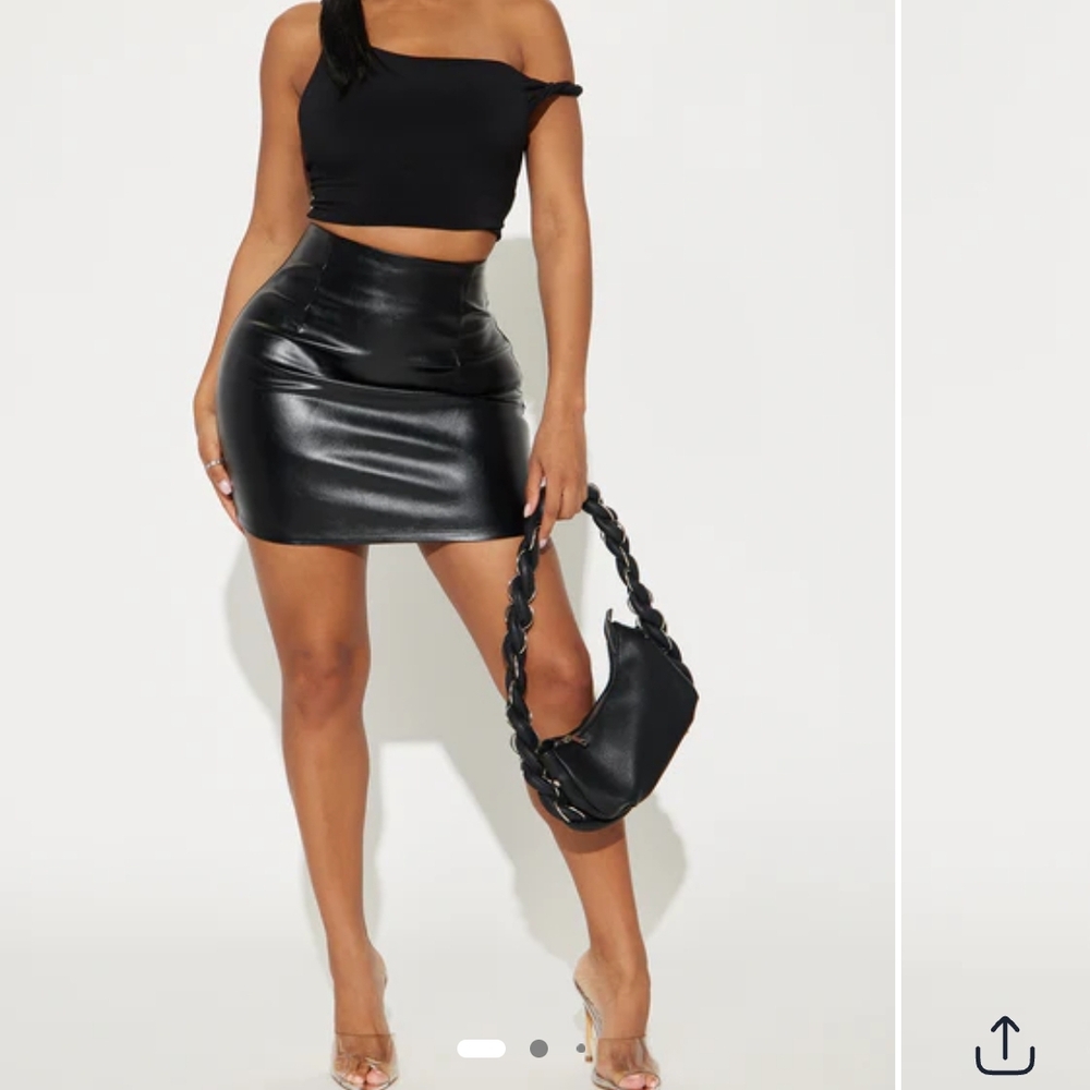 Fashion Nova Black Asymmetrical Pencil Mini Skirt